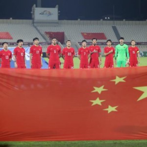 高层肯定足协工作与国足表现 足协内部摆上庆功宴